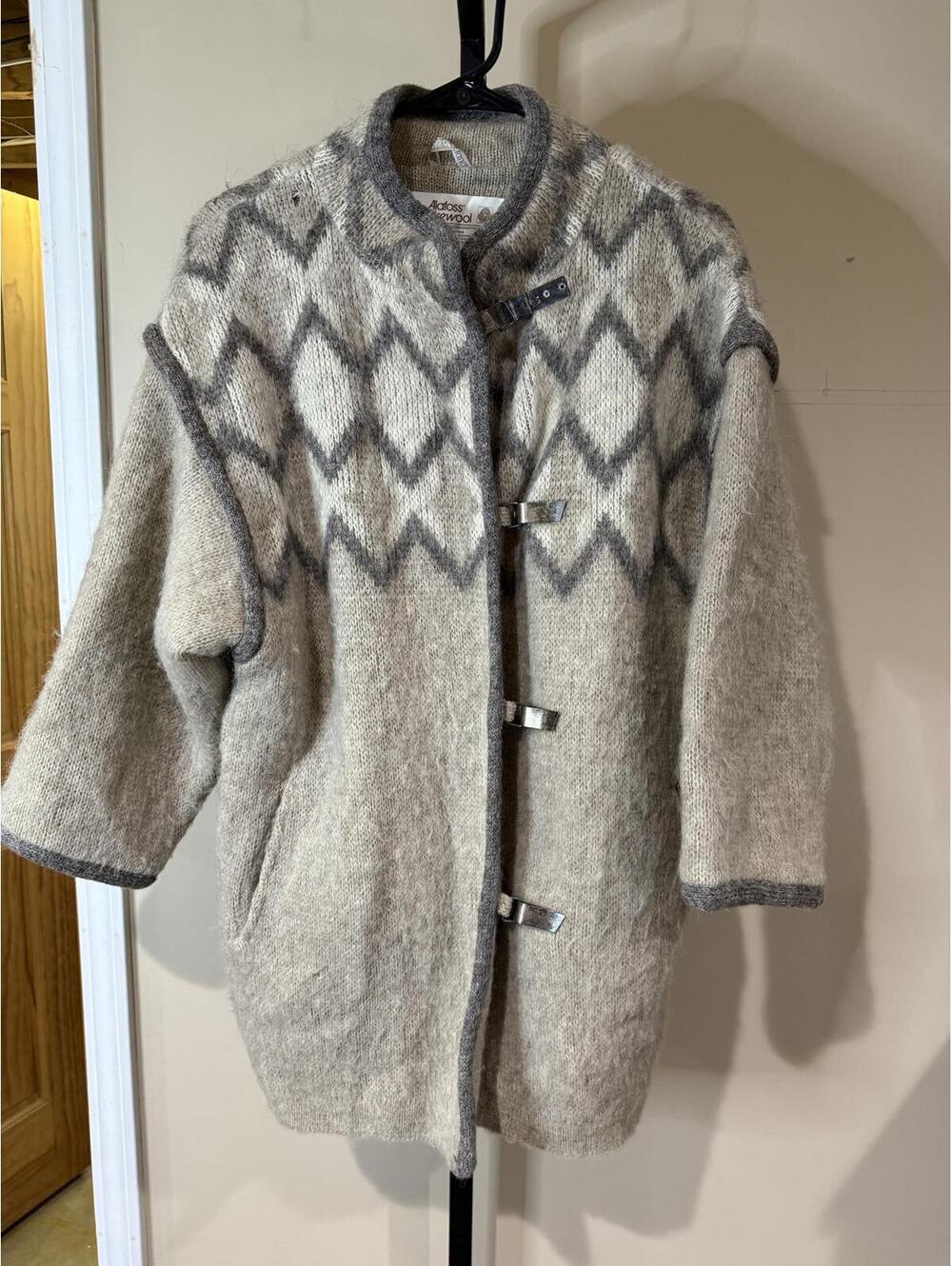 Women's Wool Blend Patterned Coat with Toggle Closures Iceland Coat  XS